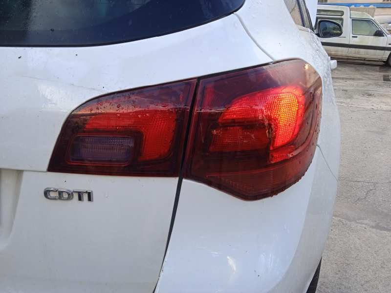 opel astra j sports tourer del año 2015