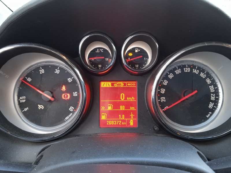 opel astra j sports tourer del año 2015