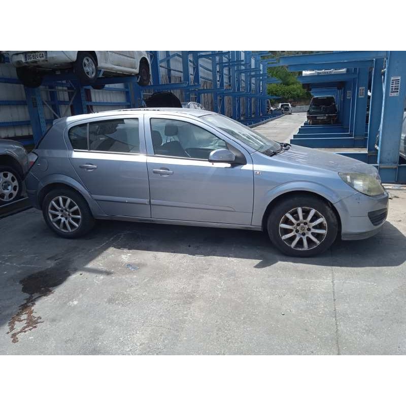 opel astra h berlina del año 2006