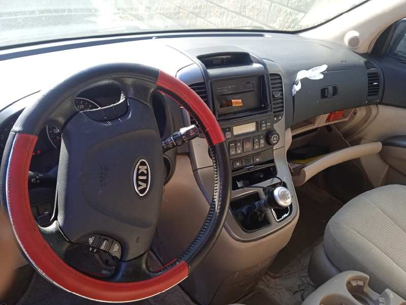 kia carnival del año 2009