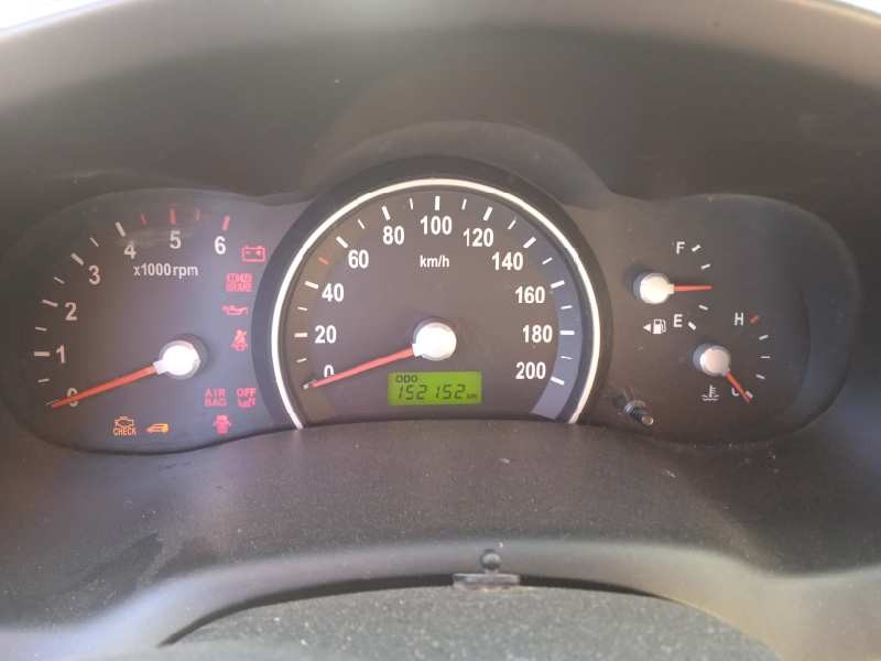 kia carnival del año 2009