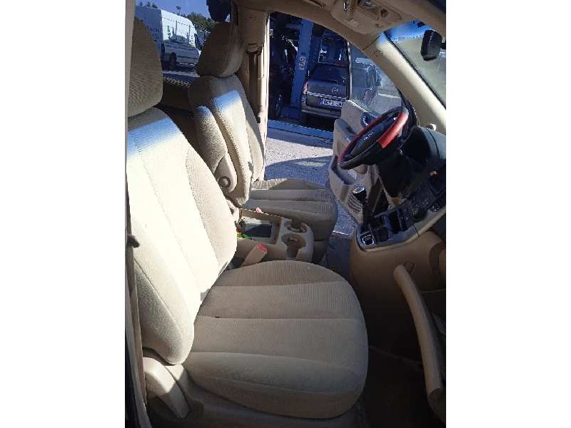 kia carnival del año 2009