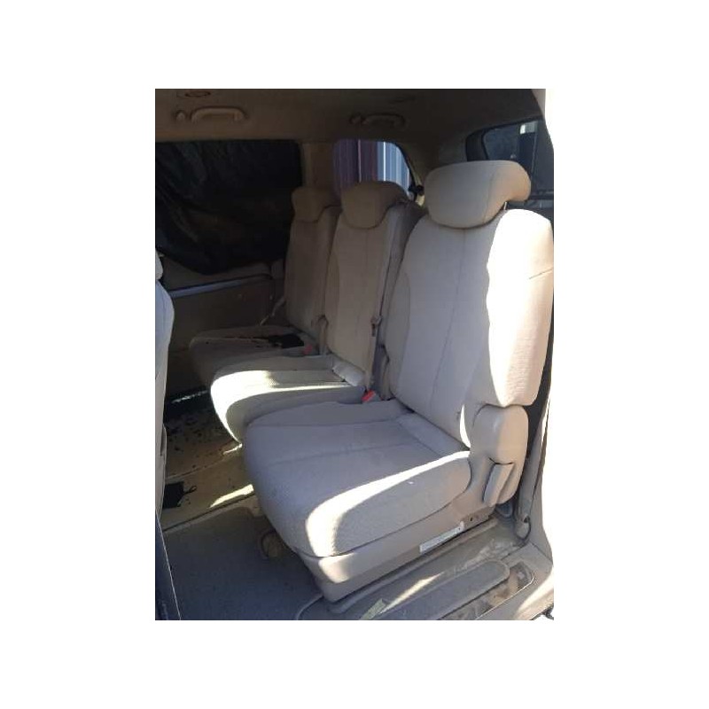 kia carnival del año 2009