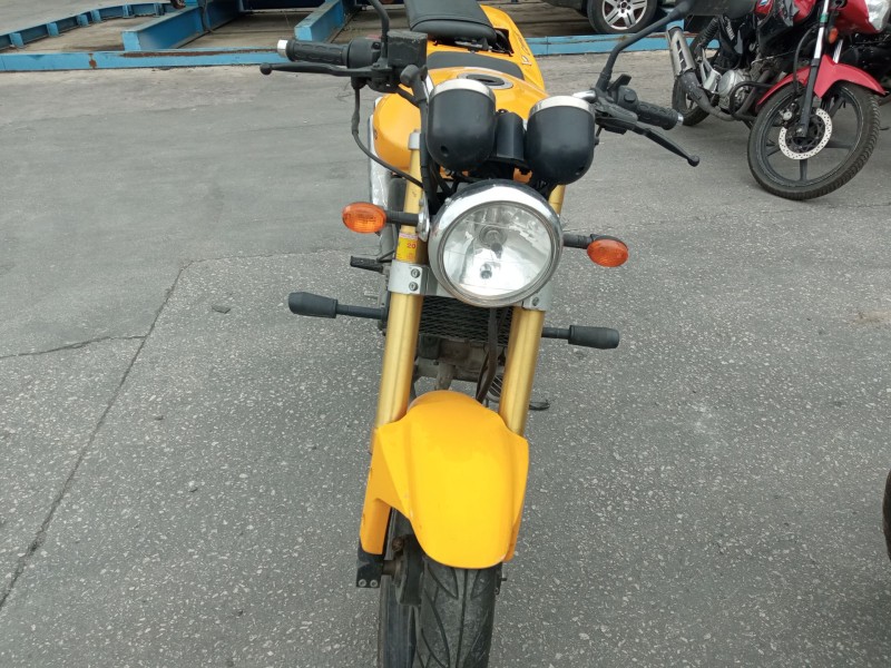 » otros... bajaj 18 del año 1950