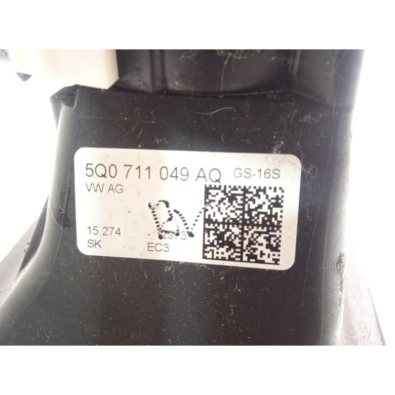Recambio de palanca cambio para seat leon st (5f8) x-perience 4drive referencia OEM IAM 5Q0711049AQ  