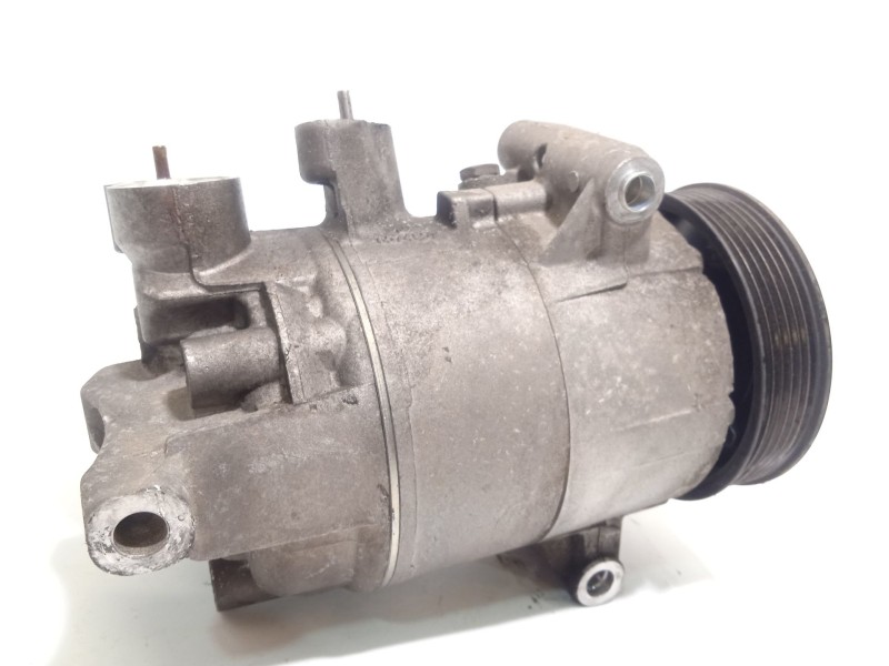 Recambio de compresor aire acondicionado para seat leon st (5f8) x-perience 4drive referencia OEM IAM 5Q0820803D  