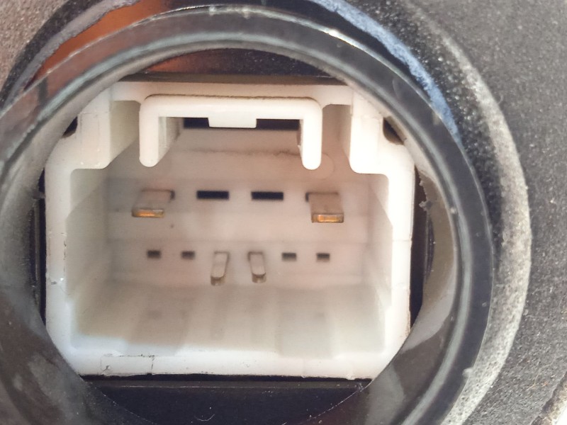 Recambio de cerradura puerta delantera derecha para toyota verso active referencia OEM IAM 6903002230  