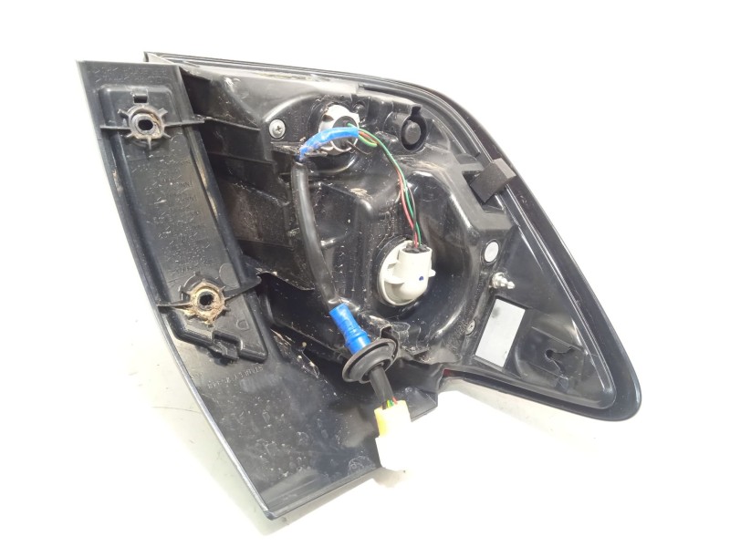 Recambio de piloto trasero derecho para mitsubishi asx 2.0 mivec cat referencia OEM IAM 8330B276  