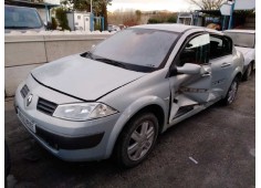 renault megane ii classic berlina del año 2004