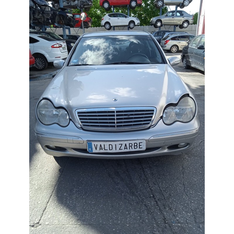 mercedes-benz clase c (w203) del año 2000