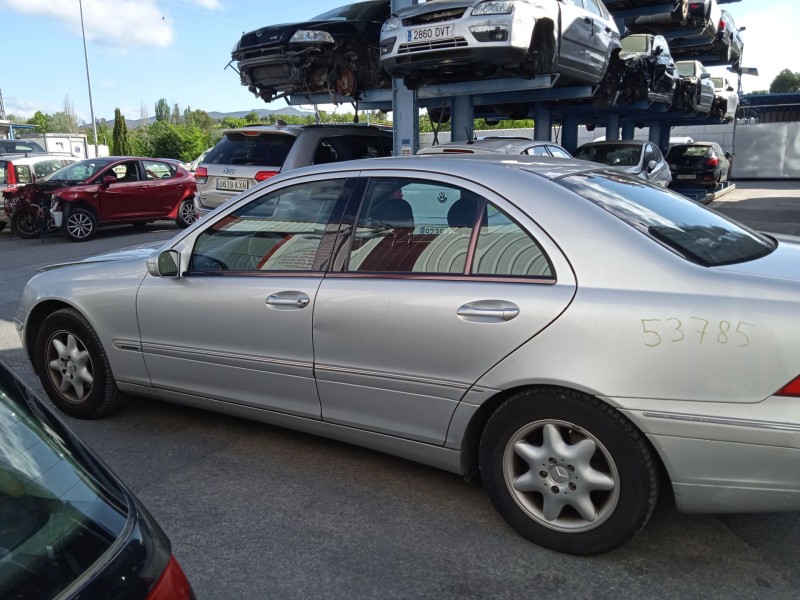 mercedes-benz clase c (w203) del año 2000
