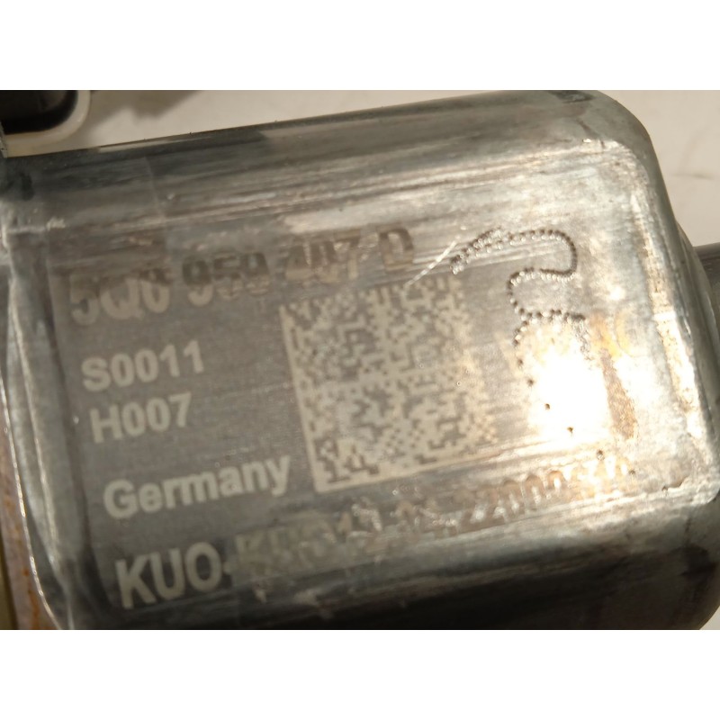 Recambio de elevalunas trasero izquierdo para volkswagen polo 1.0 tsi referencia OEM IAM 2G6839461C 5Q0959407D 