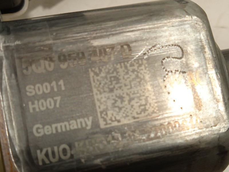 Recambio de elevalunas trasero izquierdo para volkswagen polo 1.0 tsi referencia OEM IAM 2G6839461C 5Q0959407D 