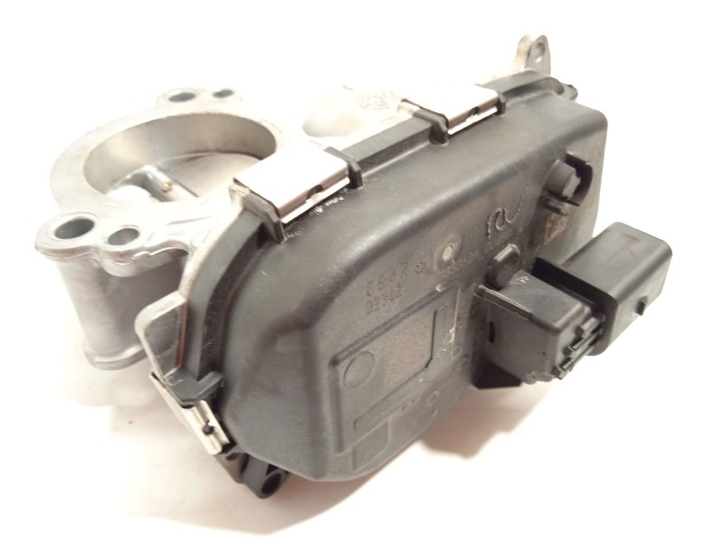 Recambio de caja mariposa para volkswagen polo 1.0 tsi referencia OEM IAM 05C133062A  