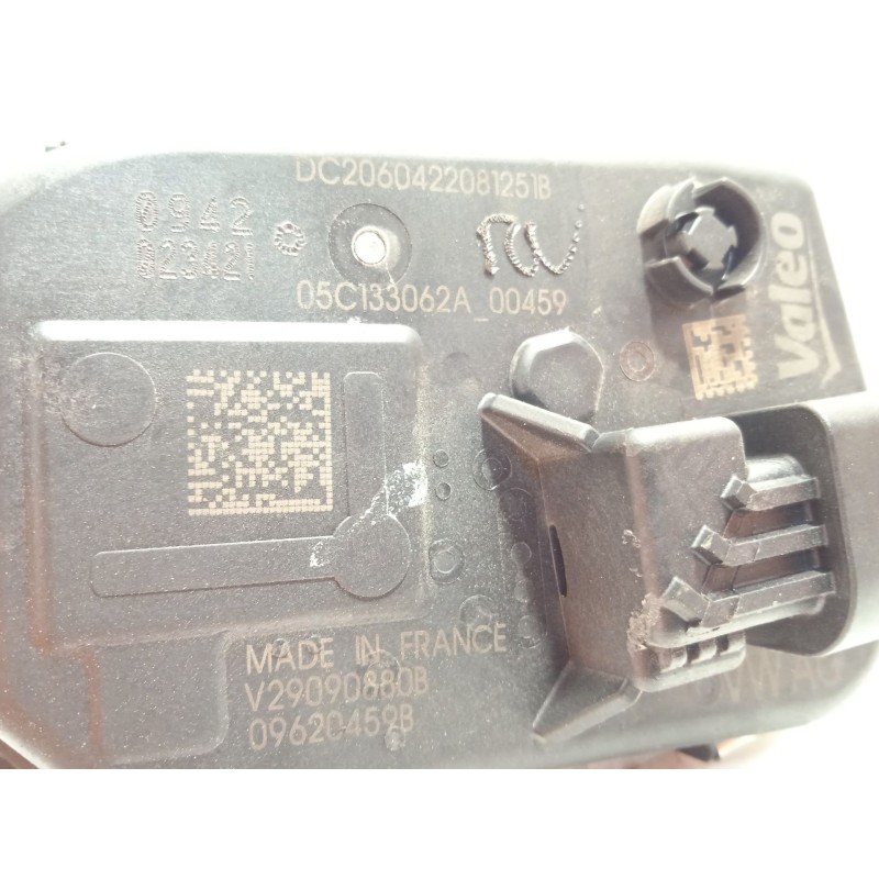 Recambio de caja mariposa para volkswagen polo 1.0 tsi referencia OEM IAM 05C133062A  