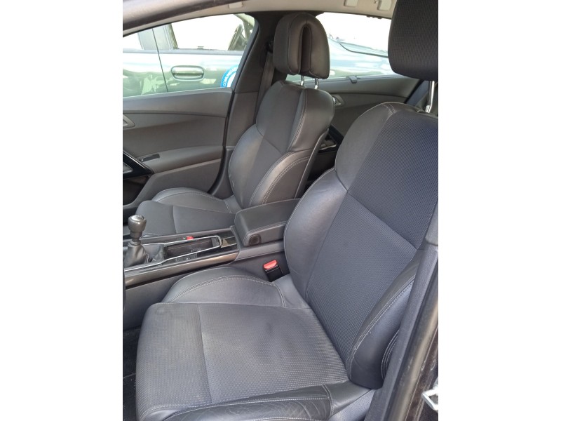 peugeot 508 i (8d_) del año 2015