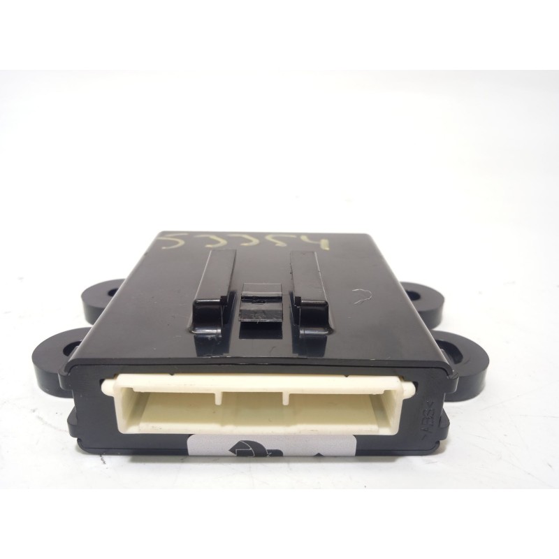 Recambio de modulo electronico para mitsubishi asx 2.0 mivec cat referencia OEM IAM 1640A074  