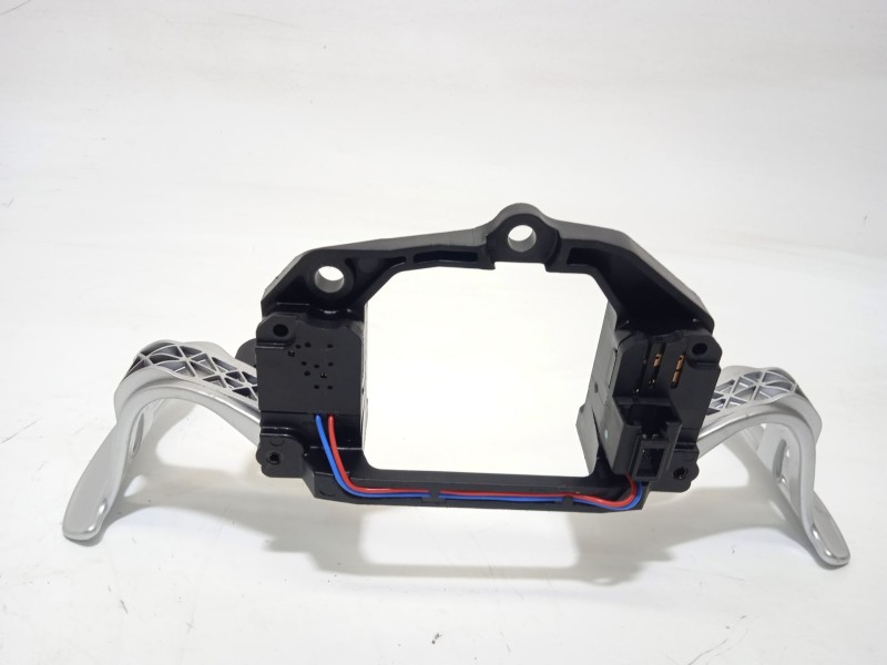 Recambio de mando volante para mitsubishi asx 2.0 mivec cat referencia OEM IAM 2401A008  