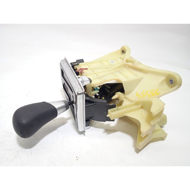 Recambio de palanca cambio para mitsubishi asx 2.0 mivec cat referencia OEM IAM 2400A645  