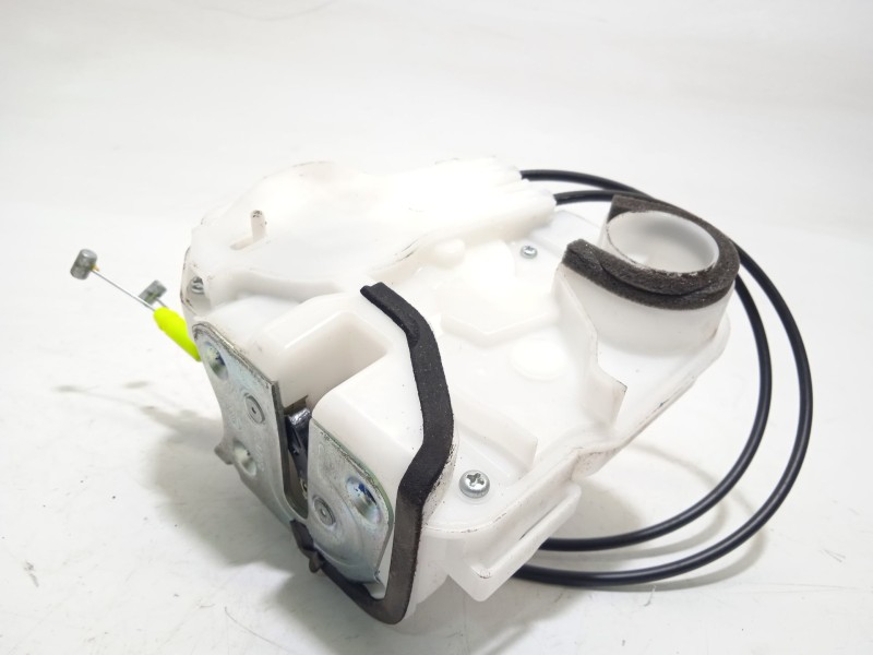 Recambio de cerradura puerta trasera derecha para mitsubishi asx 2.0 mivec cat referencia OEM IAM 5745A396  