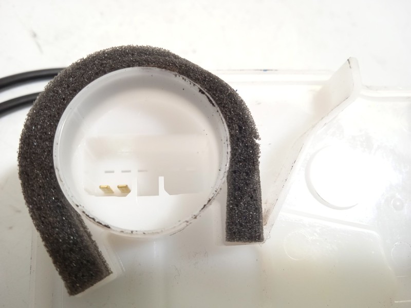 Recambio de cerradura puerta trasera derecha para mitsubishi asx 2.0 mivec cat referencia OEM IAM 5745A396  