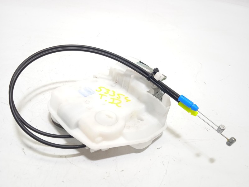 Recambio de cerradura puerta trasera izquierda para mitsubishi asx 2.0 mivec cat referencia OEM IAM 5745A395  