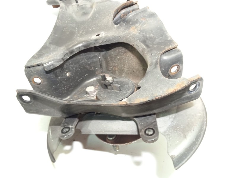 Recambio de mangueta trasera izquierda para mitsubishi asx 2.0 mivec cat referencia OEM IAM 4125A079  