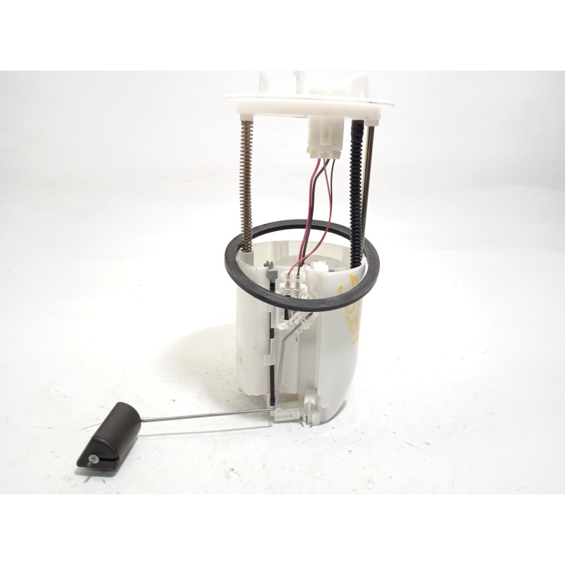 Recambio de bomba combustible para mitsubishi asx 2.0 mivec cat referencia OEM IAM 1760A156  1019620653