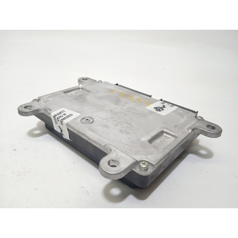 Recambio de centralita motor uce para mitsubishi asx 2.0 mivec cat referencia OEM IAM 1860D470 E6T78287 