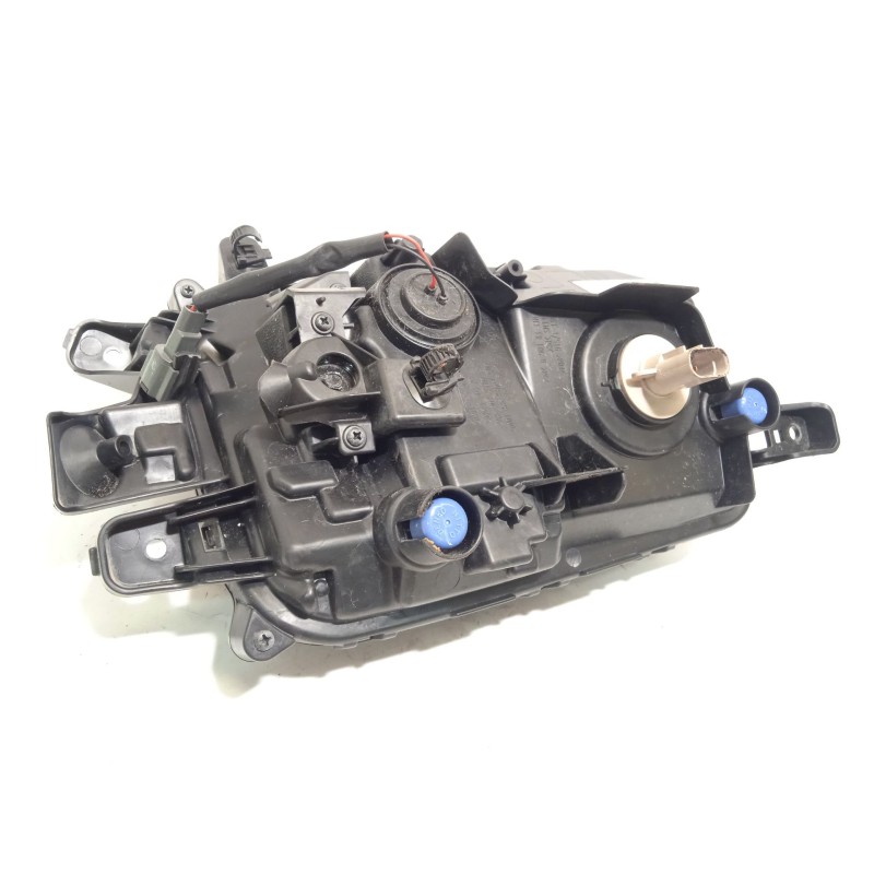 Recambio de faro antiniebla derecho para mitsubishi asx 2.0 mivec cat referencia OEM IAM 8315A084  