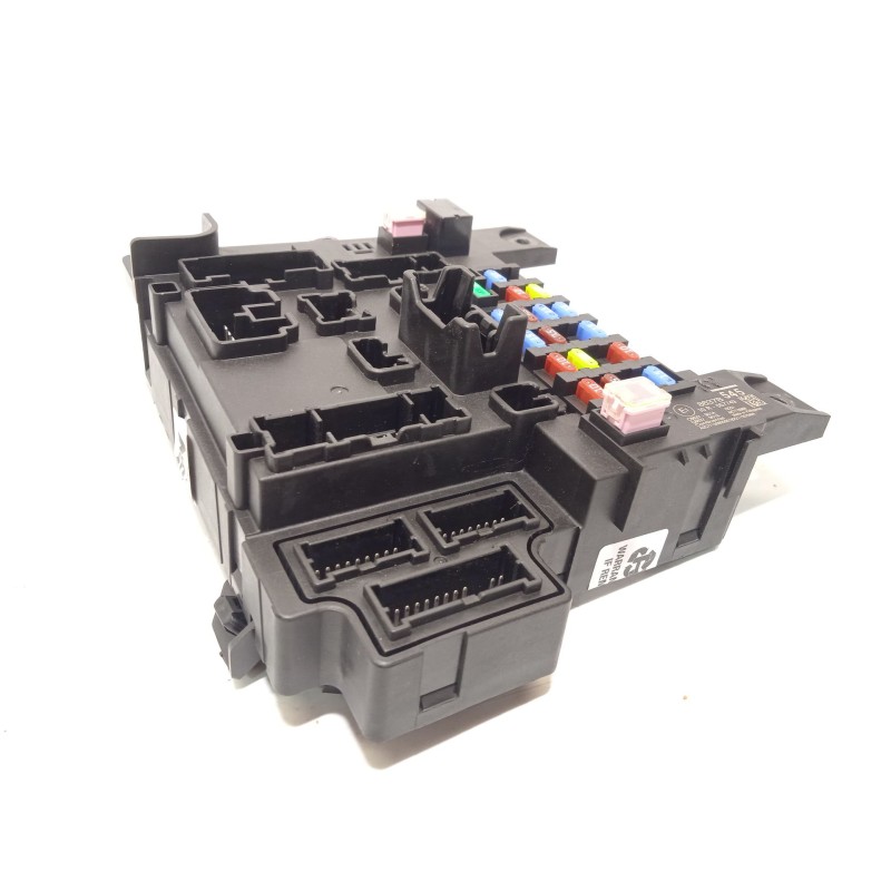 Recambio de caja reles / fusibles para mitsubishi asx 2.0 mivec cat referencia OEM IAM 8637B545  