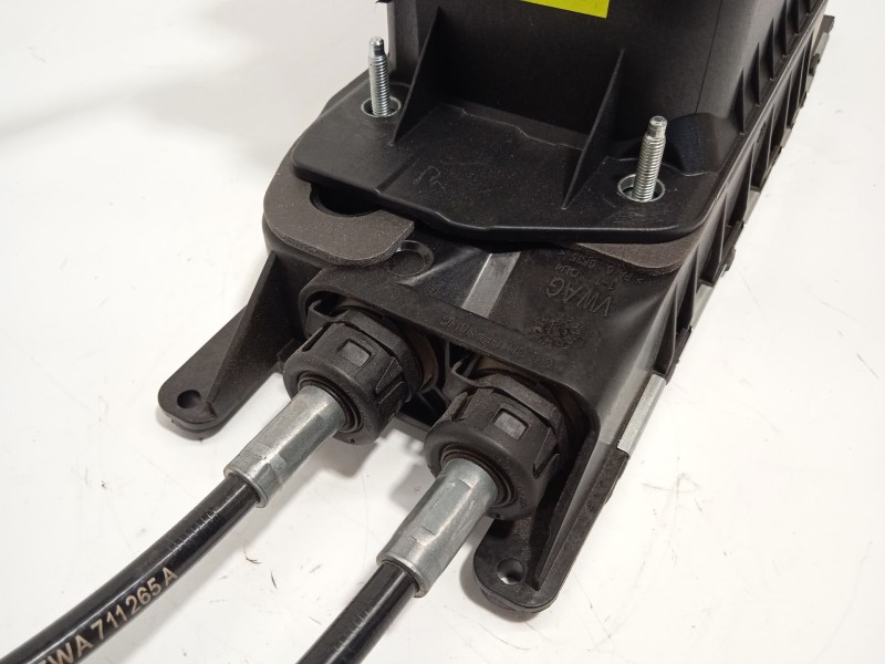 Recambio de palanca cambio para cupra formentor (km7) 1.5 tsi referencia OEM IAM 5WA711049BB  