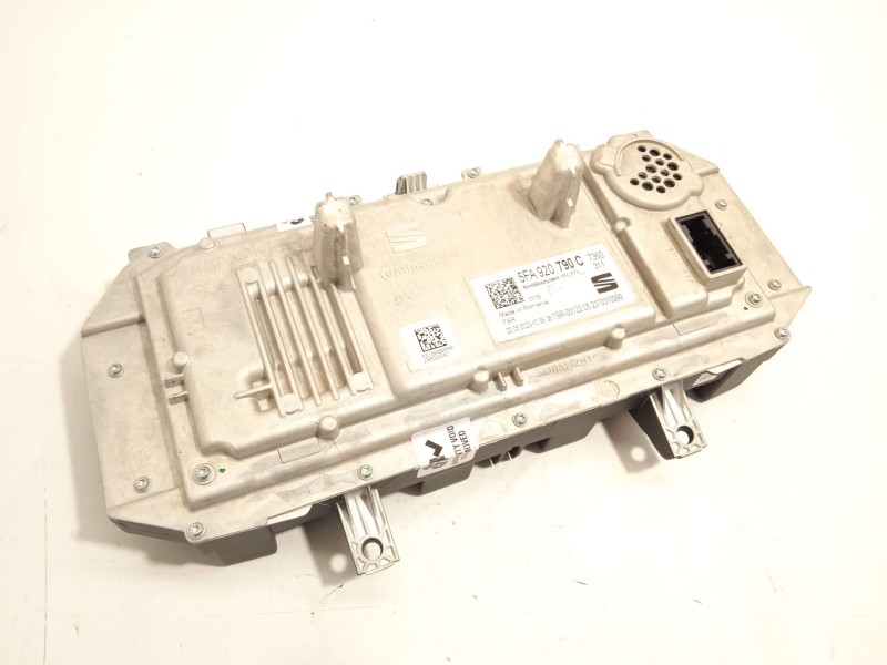 Recambio de cuadro instrumentos para cupra formentor (km7) 1.5 tsi referencia OEM IAM 5FA920790C  