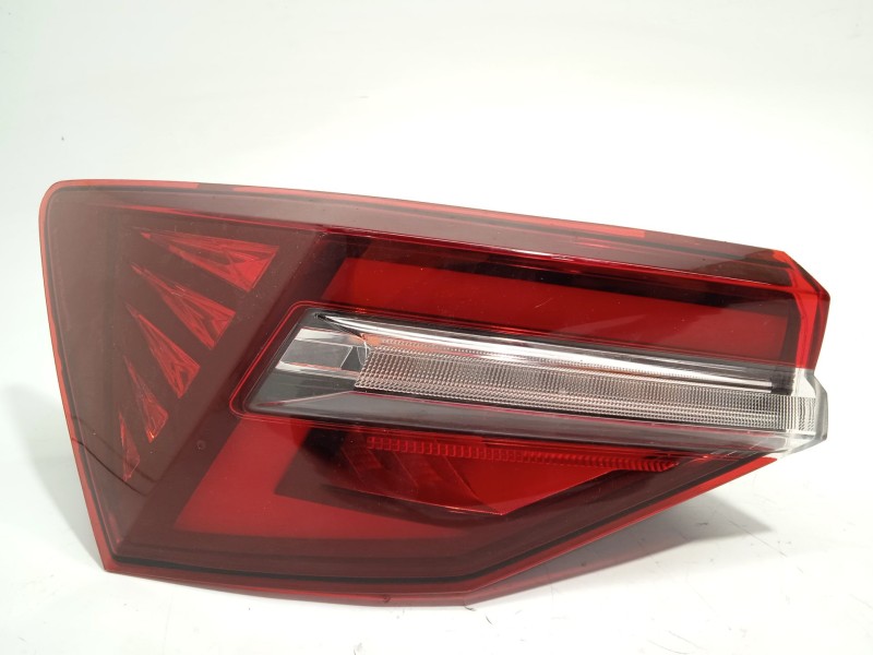 Recambio de piloto trasero izquierdo para skoda karoq (nu) 2.0 tdi referencia OEM IAM 57A945207C  