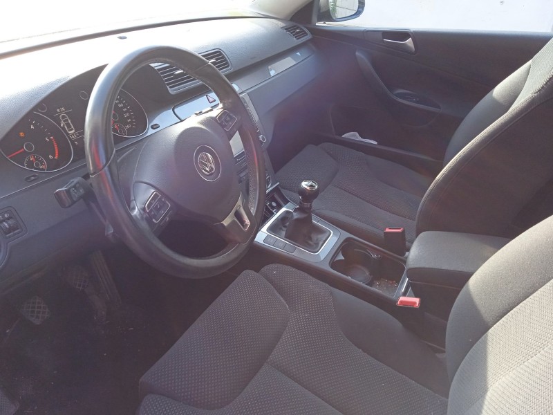 volkswagen passat b6 (3c2) del año 2009