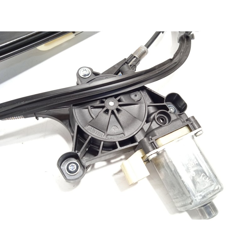 Recambio de elevalunas delantero derecho para skoda karoq (nu) 2.0 tdi referencia OEM IAM 5Q0959802B 575837462A 