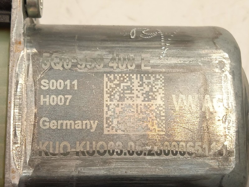 Recambio de elevalunas trasero derecho para skoda karoq (nu) 2.0 tdi referencia OEM IAM 5Q0959408E 575839462A 