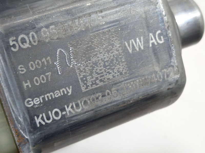 Recambio de elevalunas trasero izquierdo para skoda karoq (nu) 2.0 tdi referencia OEM IAM 5Q0959407E 575839461A 