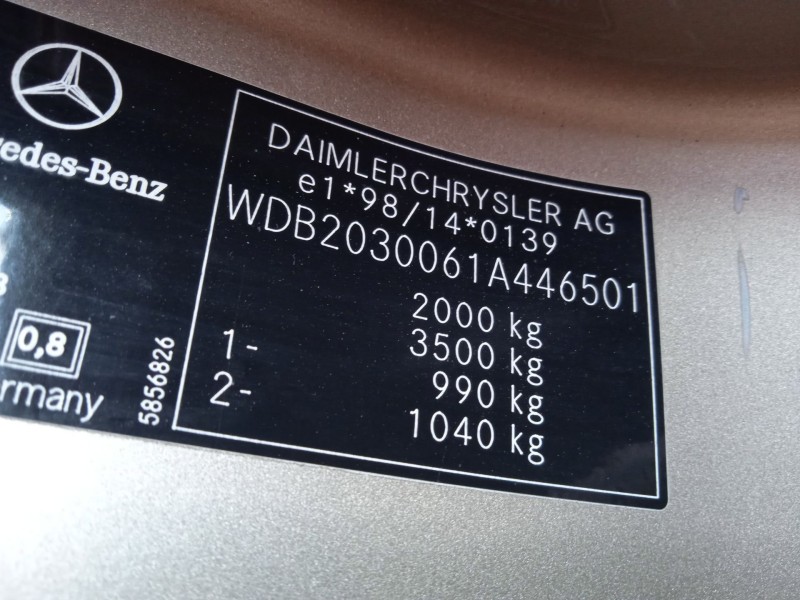 mercedes-benz clase c (w203) del año 2002