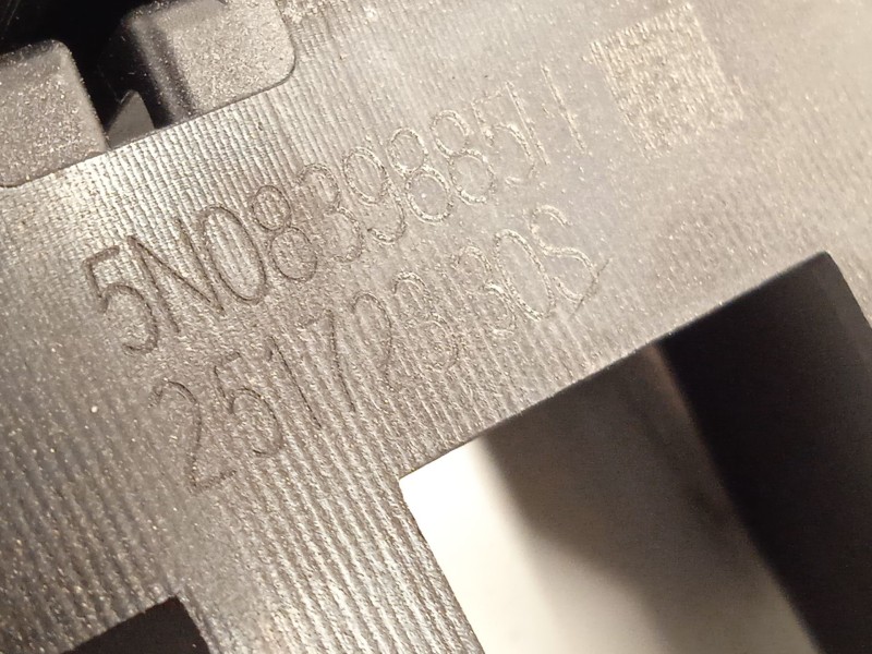 Recambio de maneta exterior delantera derecha para skoda karoq (nu) 2.0 tdi referencia OEM IAM 5N0839885H  