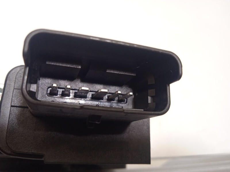 Recambio de elevalunas delantero izquierdo para opel crossland x 1.2 referencia OEM IAM 39187589  