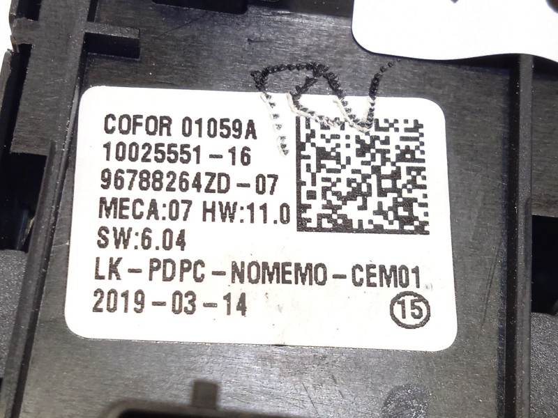 Recambio de mando elevalunas delantero izquierdo para opel crossland x 1.2 referencia OEM IAM 96788264ZD 13483541 