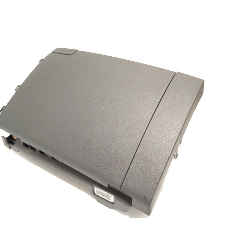 Recambio de guantera para skoda karoq (nu) 2.0 tdi referencia OEM IAM 57B857097E  