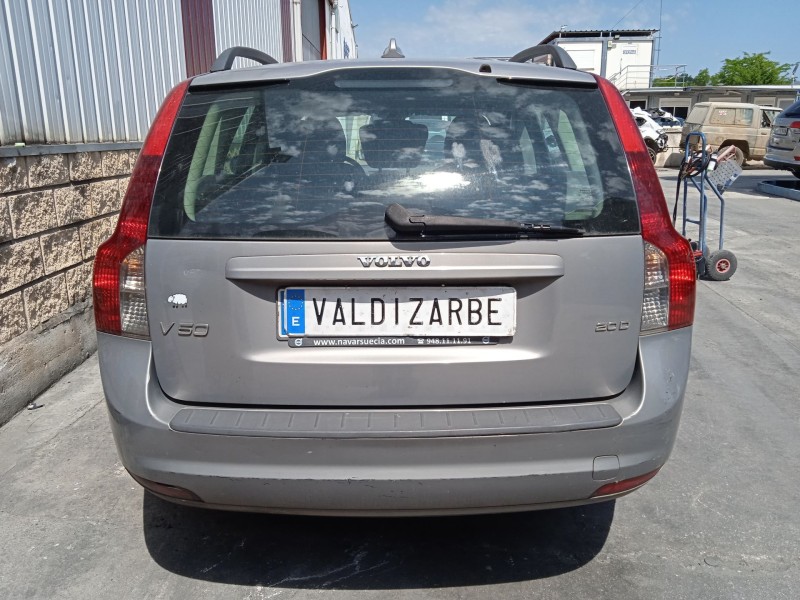 volvo v50 (545) del año 2008