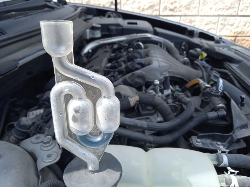 volvo v50 (545) del año 2008