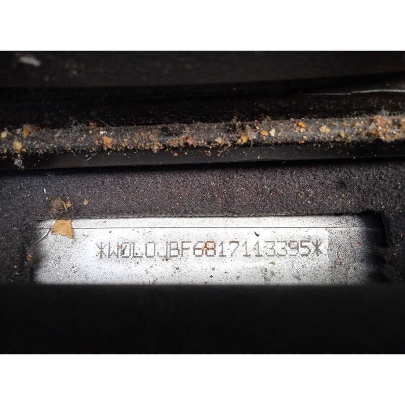 opel vectra b hatchback (j96) del año 2002