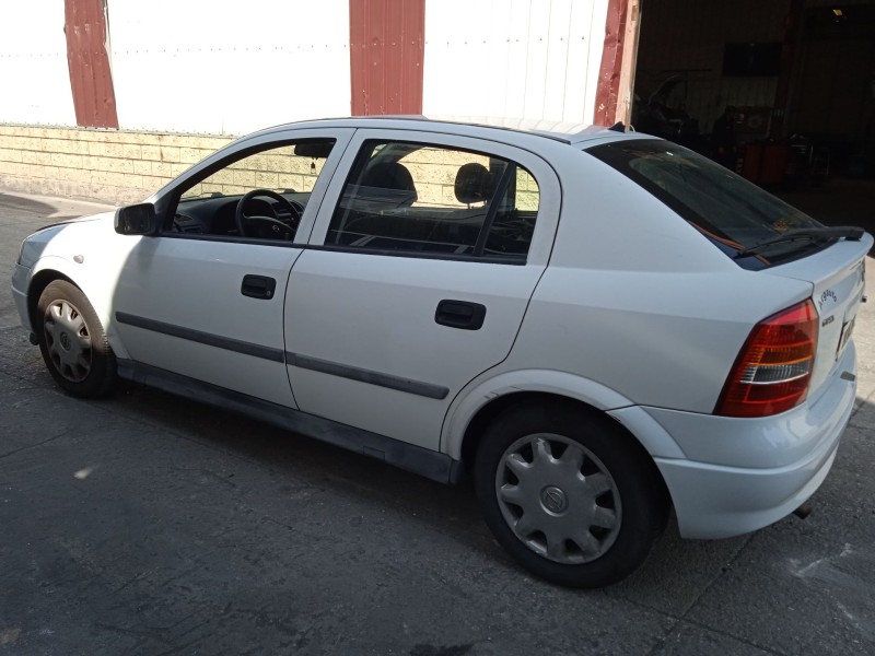 opel astra g hatchback (t98) del año 1999