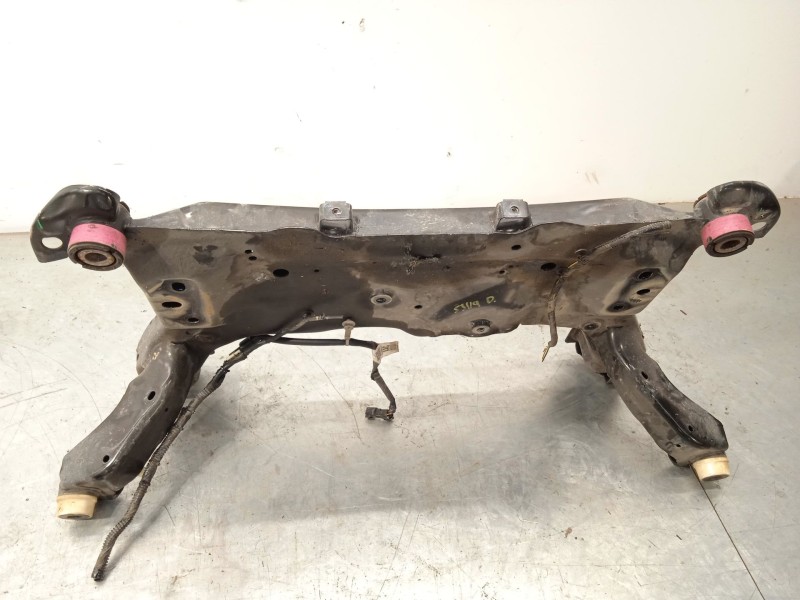 Recambio de puente delantero para ford kuga (cbs) 2.0 tdci cat referencia OEM IAM 2277077  