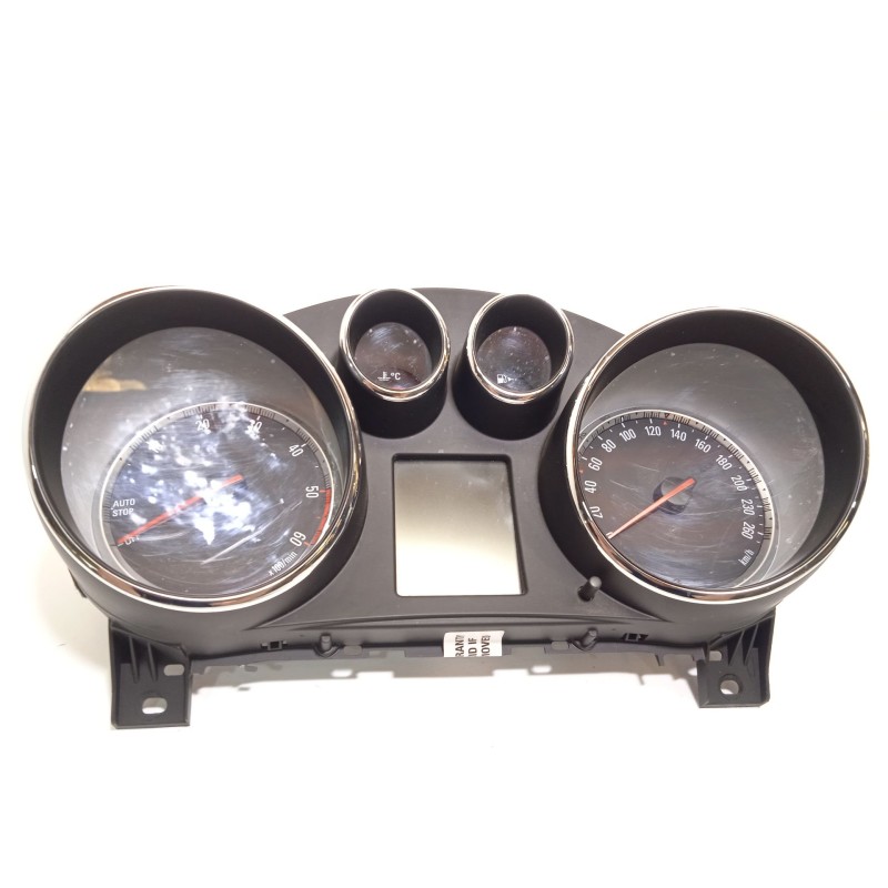 Recambio de cuadro instrumentos para opel insignia berlina selective referencia OEM IAM 22956342  