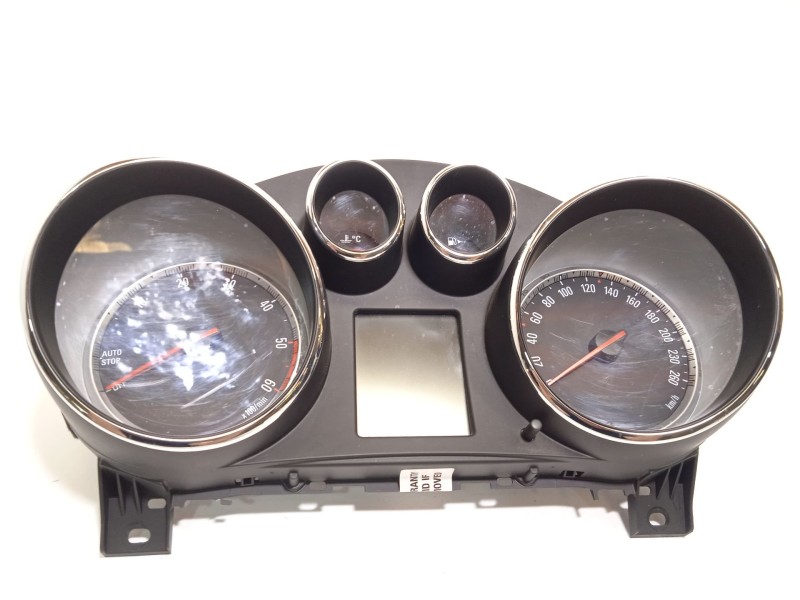Recambio de cuadro instrumentos para opel insignia berlina selective referencia OEM IAM 22956342  